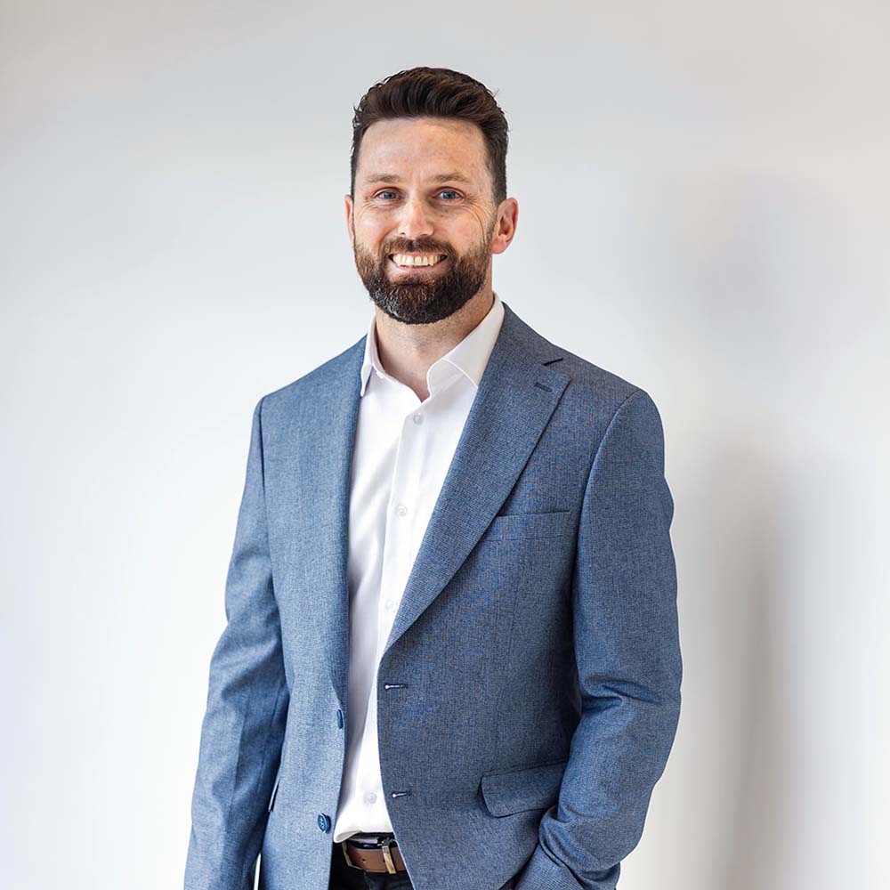 Shane Martin, Broker