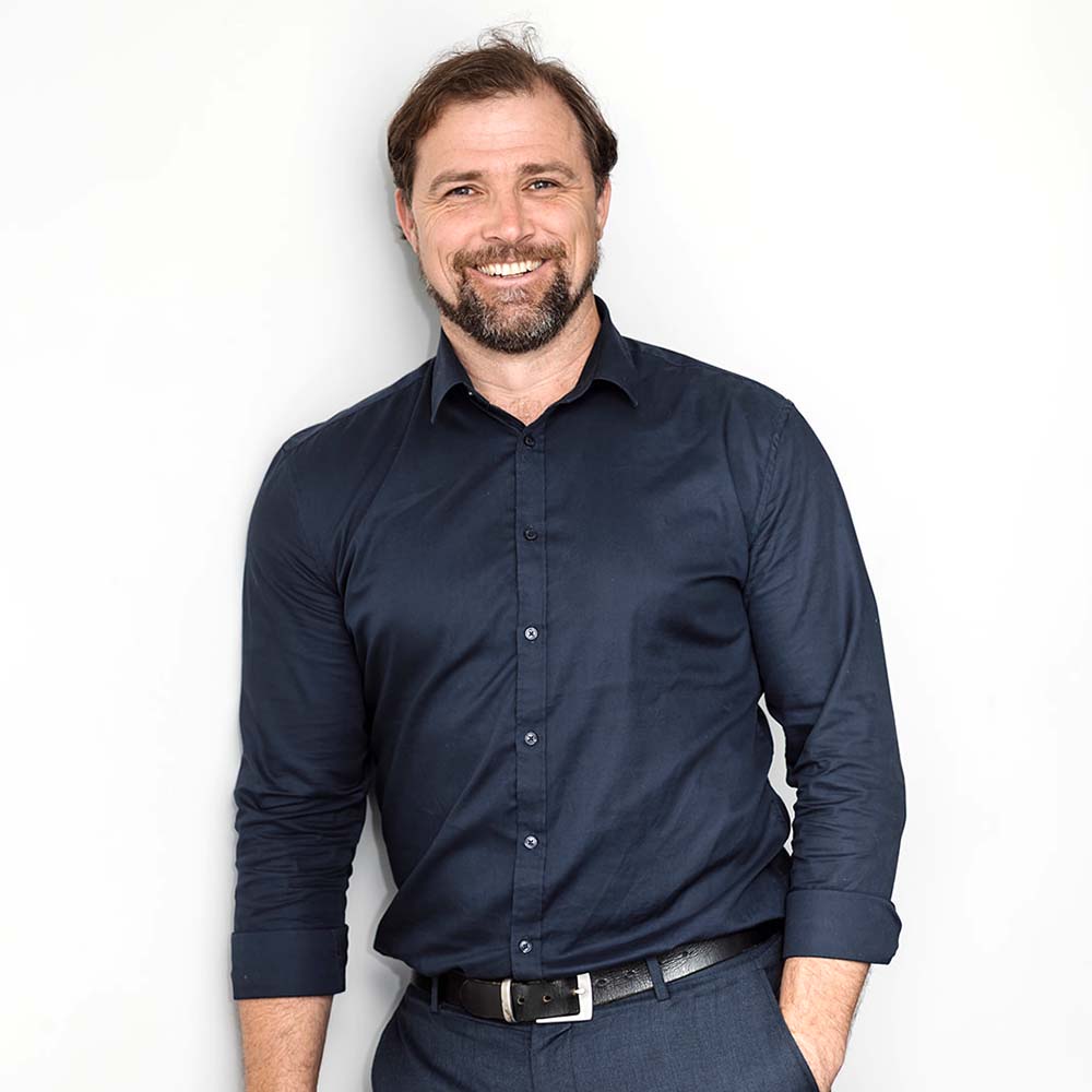 Tarkin Brown, Broker