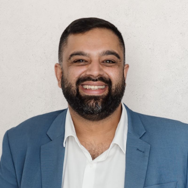 Faraz Taji, Finance Broker